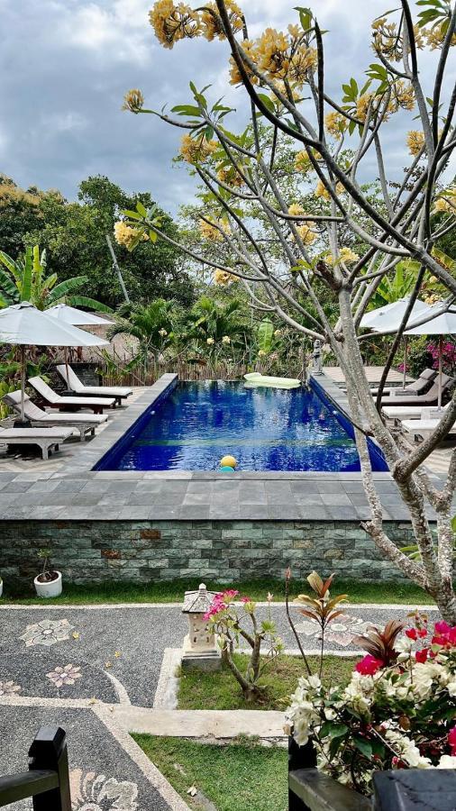 Perdana Homestay Lembongan Exteriör bild