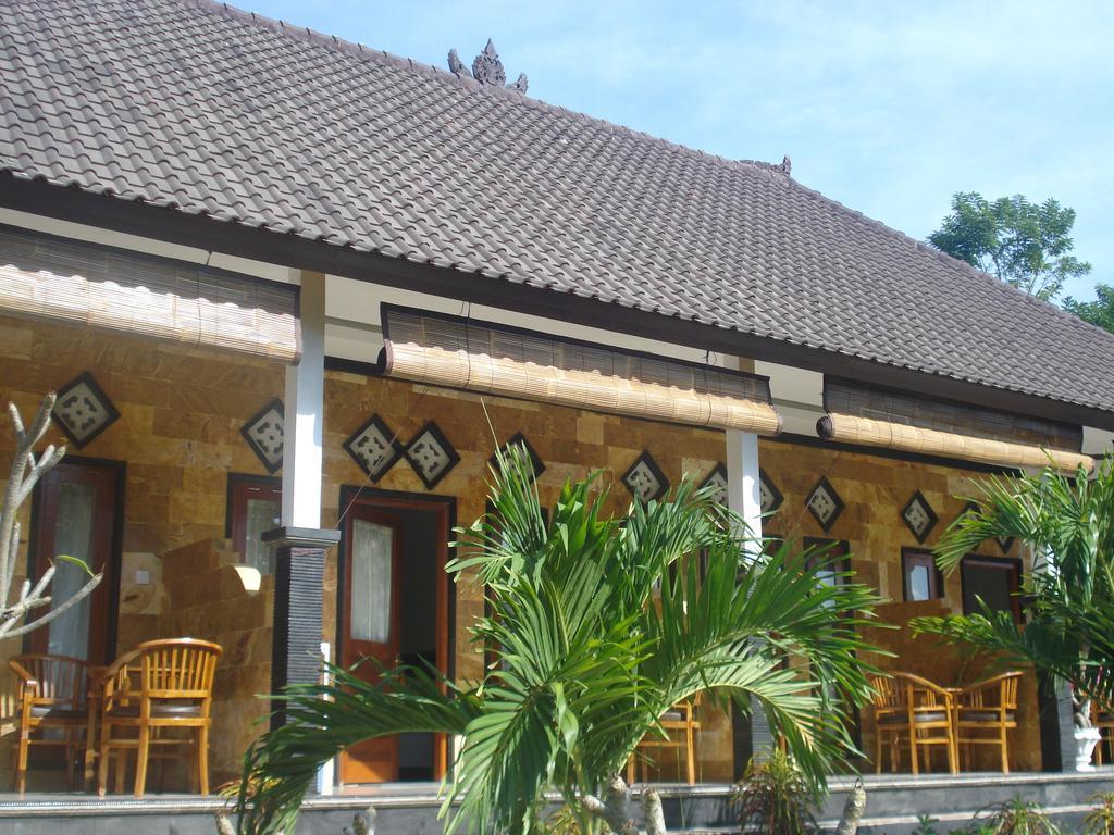Perdana Homestay Lembongan Rum bild