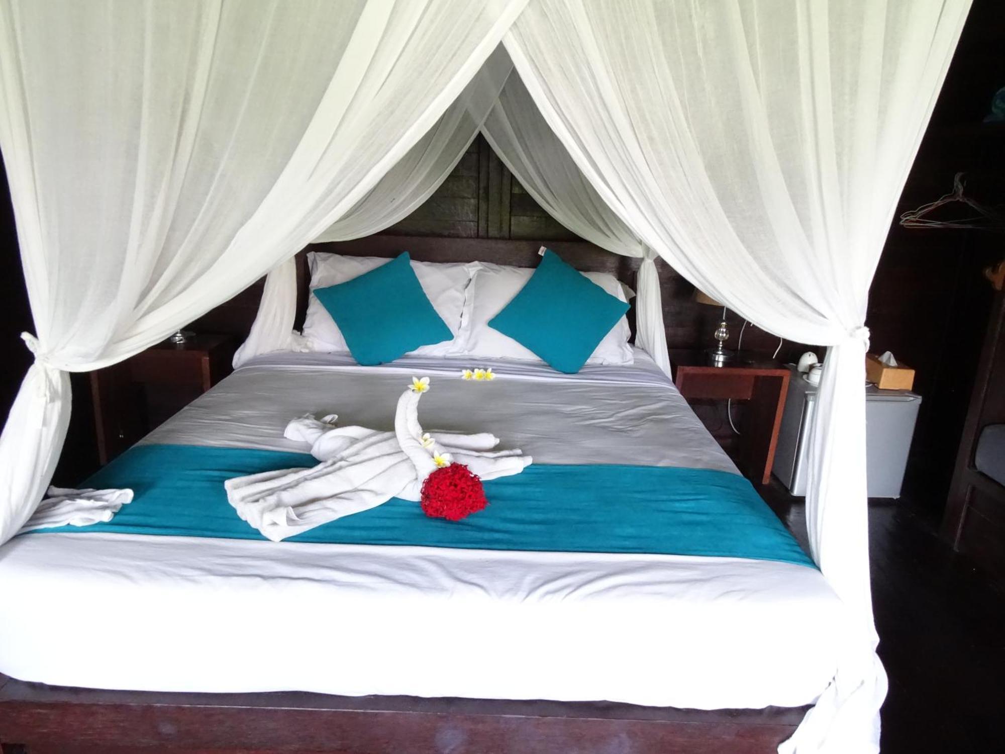 Perdana Homestay Lembongan Exteriör bild