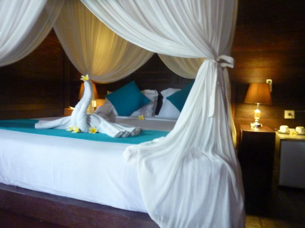 Perdana Homestay Lembongan Exteriör bild
